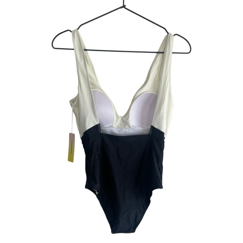 summersalt Tie Waist Backflip Colorblock One Piece‎ 6 White Black Swimsuit - Picture 5 of 9